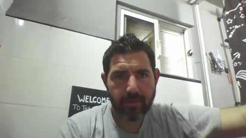 Snapshot of windowpane5 chatting on February 14, 2025, 6:29 pm windowpane online show from February 14, 2025, 6:29 pm