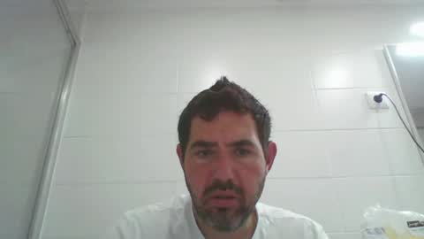 Snapshot of windowpane5 chatting on March 4, 2025, 9:29 am windowpane online show from March 4, 2025, 9:29 am