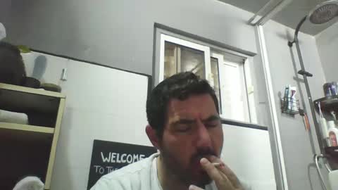 Snapshot of windowpane5 chatting on March 9, 2025, 12:31 pm windowpane online show from March 9, 2025, 12:31 pm