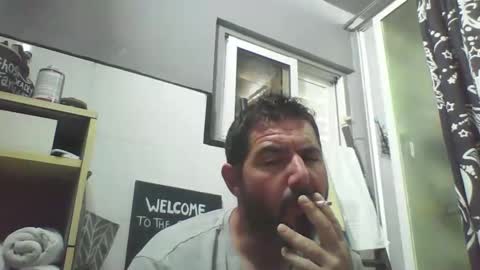 Snapshot of windowpane5 chatting on October 9, 2025, 4:49 pm windowpane online show from October 9, 2025, 4:49 pm