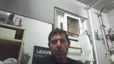 Snapshot of windowpane5 chatting on October 16, 2025, 11:39 pm windowpane online show from October 16, 2025, 11:39 pm