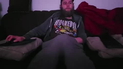 winter117 online show from April 8, 2026, 3:39 am