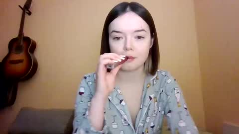 Emma  online show from December 20, 2024, 1:00 pm