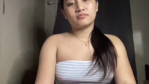 Snapshot of winterkissesx chatting on July 2, 2026, 5:52 pm Winter online show from July 2, 2026, 5:52 pm