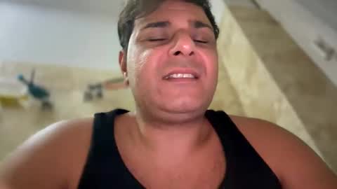 Witebull online show from December 2, 2024, 8:11 pm