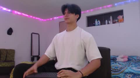 Ken online show from October 1, 2025, 1:50 pm