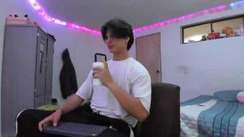 Ken online show from March 25, 2026, 3:45 am