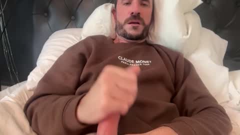 wizard310 online show from December 16, 2025, 8:03 pm