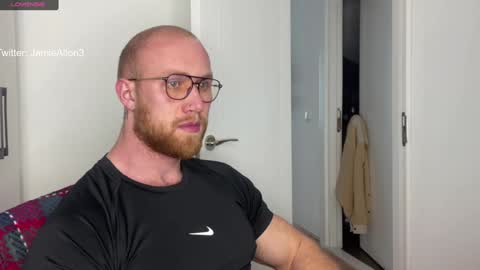 Snapshot of wlademarbergs chatting on February 2, 2025, 12:57 pm Wlademar online show from February 2, 2025, 12:57 pm