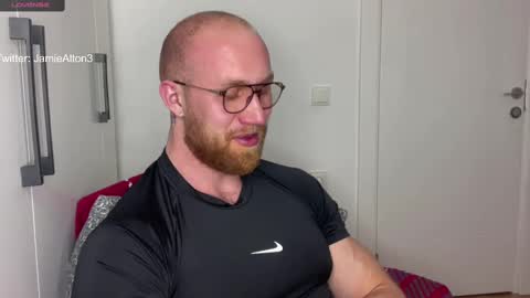 Snapshot of wlademarbergs chatting on February 21, 2025, 6:04 pm Wlademar online show from February 21, 2025, 6:04 pm