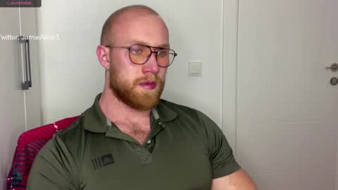 Snapshot of wlademarbergs chatting on February 24, 2025, 4:36 pm Wlademar online show from February 24, 2025, 4:36 pm