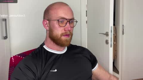 Snapshot of wlademarbergs chatting on February 27, 2025, 5:45 am Wlademar online show from February 27, 2025, 5:45 am