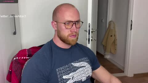 Snapshot of wlademarbergs chatting on March 9, 2025, 1:25 am Wlademar online show from March 9, 2025, 1:25 am