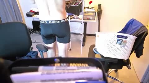 Snapshot of wnhz27 chatting on December 24, 2024, 1:38 am wnhz27 online show from December 24, 2024, 1:38 am