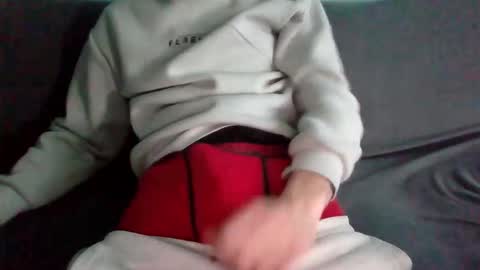 wolderz online show from February 11, 2026, 7:46 am