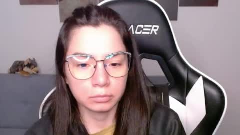 Alex online show from June 15, 2026, 2:03 am