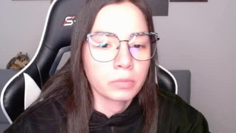 Alex online show from June 23, 2026, 1:47 am