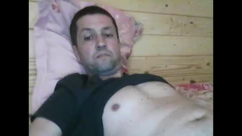 Snapshot of wolfvili chatting on April 9, 2026, 1:38 pm Vili online show from April 9, 2026, 1:38 pm