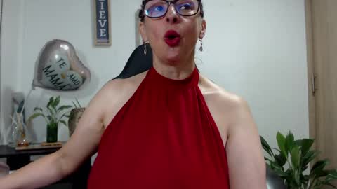 Snapshot of womanhornyx chatting on May 15, 2026, 11:23 pm Womanhornyx online show from May 15, 2026, 11:23 pm