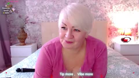 Snapshot of women_pleasures chatting on February 28, 2025, 7:05 am women_pleasures online show from February 28, 2025, 7:05 am