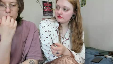 wonderconnie online show from July 7, 2026, 7:23 am