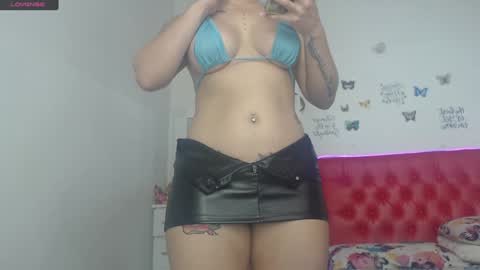 Sofia And Thomas online show from February 6, 2025, 8:23 pm