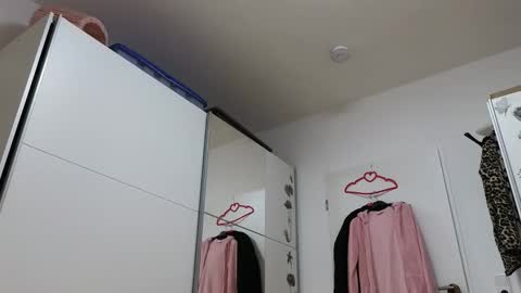 Snapshot of wondergirl_68 chatting on November 27, 2025, 9:11 am Wondergirl online show from November 27, 2025, 9:11 am