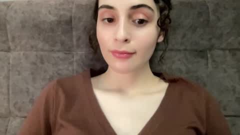 Snapshot of wonderland_stia chatting on September 11, 2025, 1:22 pm Stia online show from September 11, 2025, 1:22 pm