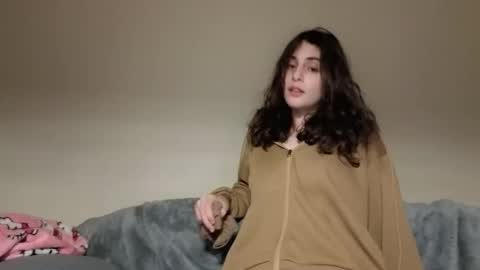 Snapshot of wonderland_stia chatting on March 10, 2026, 3:06 pm Stia online show from March 10, 2026, 3:06 pm