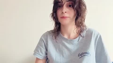 Stia online show from July 15, 2026, 1:27 pm