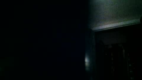 woodeee77 online show from June 24, 2026, 2:54 am