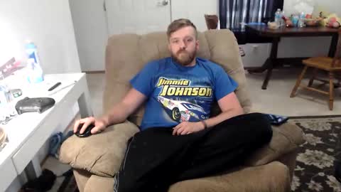 Snapshot of woodmaster96 chatting on April 16, 2026, 5:58 pm Woodmaster96 online show from April 16, 2026, 5:58 pm