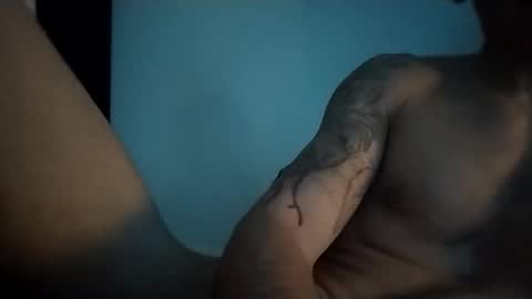 LongNThrobbn online show from February 22, 2026, 6:24 am