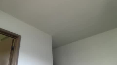 woof_wolf37 online show from March 27, 2026, 4:29 pm