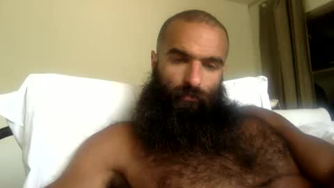 woof_wolf37 online show from May 18, 2026, 7:31 pm