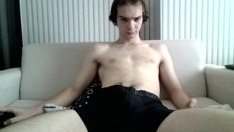 Steve Brand online show from November 3, 2025, 3:08 am