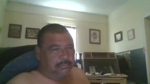 woperator12 online show from April 25, 2026, 7:00 pm