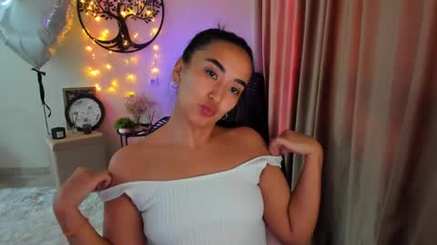 dudetta Kim online show from May 16, 2026, 10:36 am