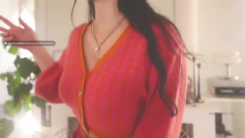 Snapshot of worshipbrielle chatting on February 10, 2025, 11:23 pm Brielle online show from February 10, 2025, 11:23 pm