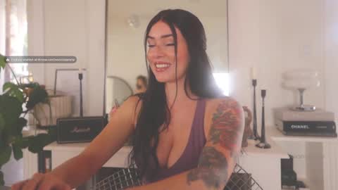 Snapshot of worshipbrielle chatting on February 20, 2025, 10:26 pm Brielle online show from February 20, 2025, 10:26 pm