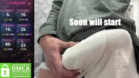 Snapshot of wow_david chatting on February 15, 2026, 9:00 pm David online show from February 15, 2026, 9:00 pm