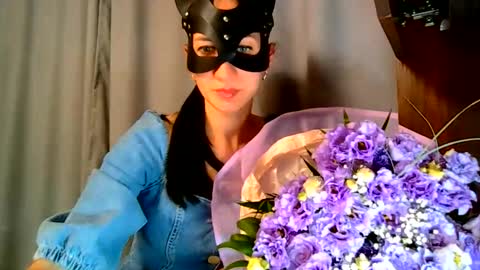 wow_dream_girl_ online show from September 11, 2025, 5:13 pm