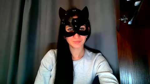 wow_dream_girl_ online show from November 16, 2025, 6:57 pm