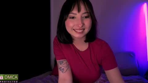 Snapshot of wow_sue chatting on October 8, 2025, 7:17 am Sue online show from October 8, 2025, 7:17 am