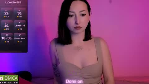 Snapshot of wow_sue chatting on November 30, 2025, 5:17 pm Sue online show from November 30, 2025, 5:17 pm