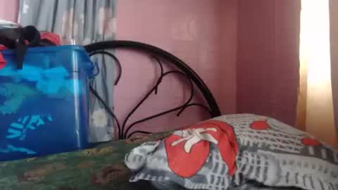 wowpussy4u online show from May 18, 2026, 1:35 am