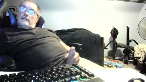 wowsers2022 online show from October 3, 2025, 2:19 am