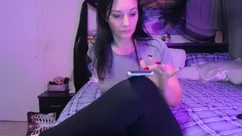 Snapshot of wrenleigh chatting on May 21, 2026, 9:49 am Crystal Lake online show from May 21, 2026, 9:49 am