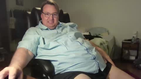 Snapshot of wrensroom chatting on February 20, 2025, 5:44 am Wren Valentino online show from February 20, 2025, 5:44 am