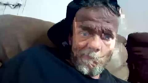 Snapshot of wsmfpfam chatting on October 28, 2025, 5:55 am Panic People online show from October 28, 2025, 5:55 am